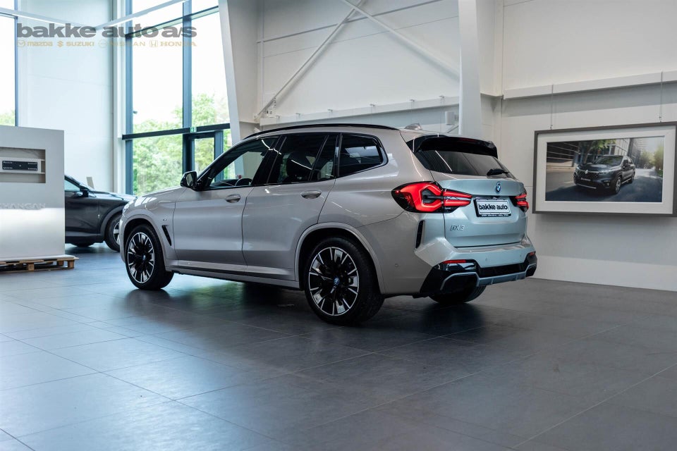 BMW iX3 Charged Plus M-Sport 5d