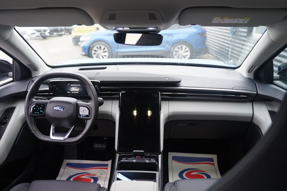 Ford Explorer 82 Select Extended Range 5d