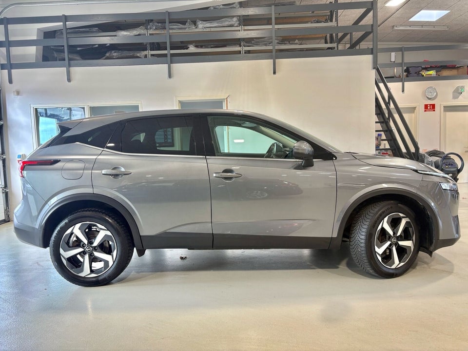 Nissan Qashqai 1,3 mHEV N-Connecta X-tr. 5d