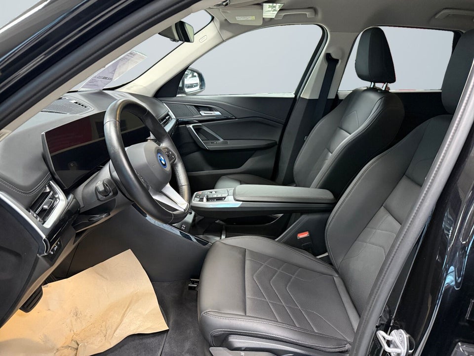 BMW iX1 xDrive30 X-Line 5d