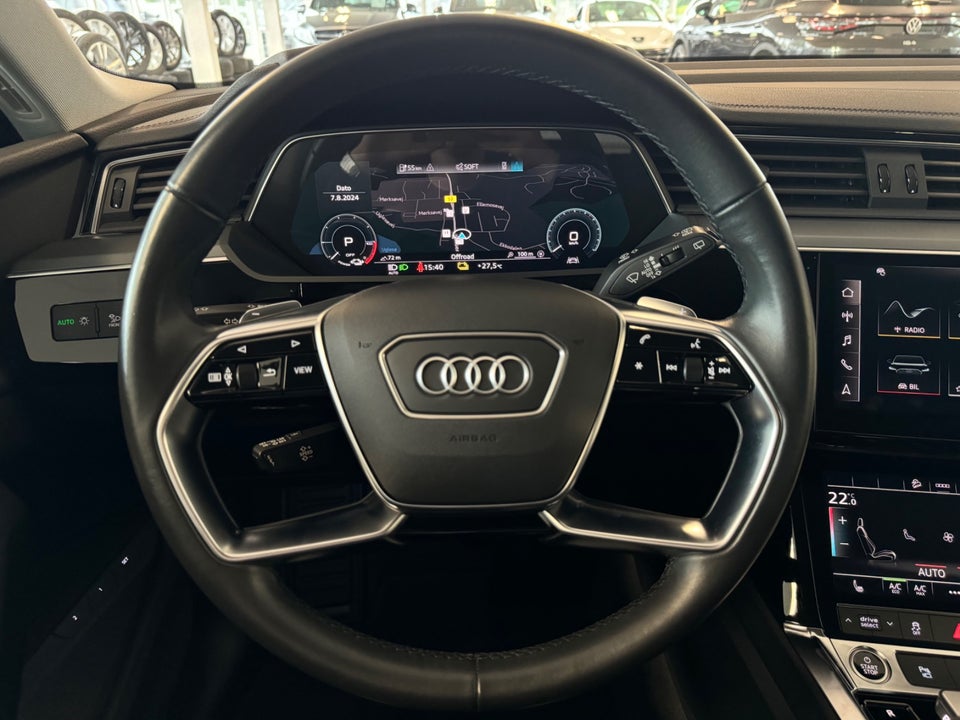 Audi e-tron 50 quattro 5d