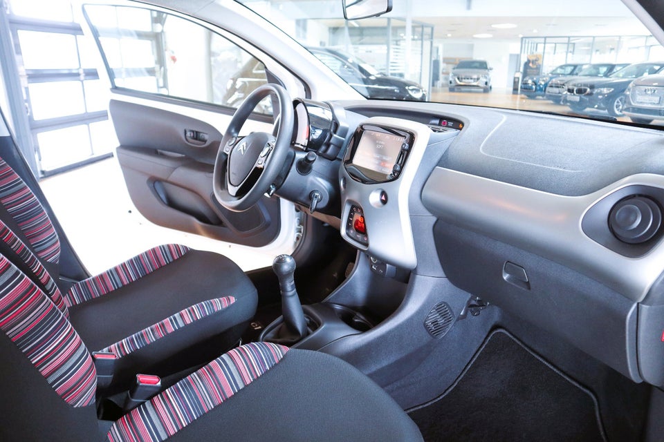 Citroën C1 1,2 PureTech Feel 5d