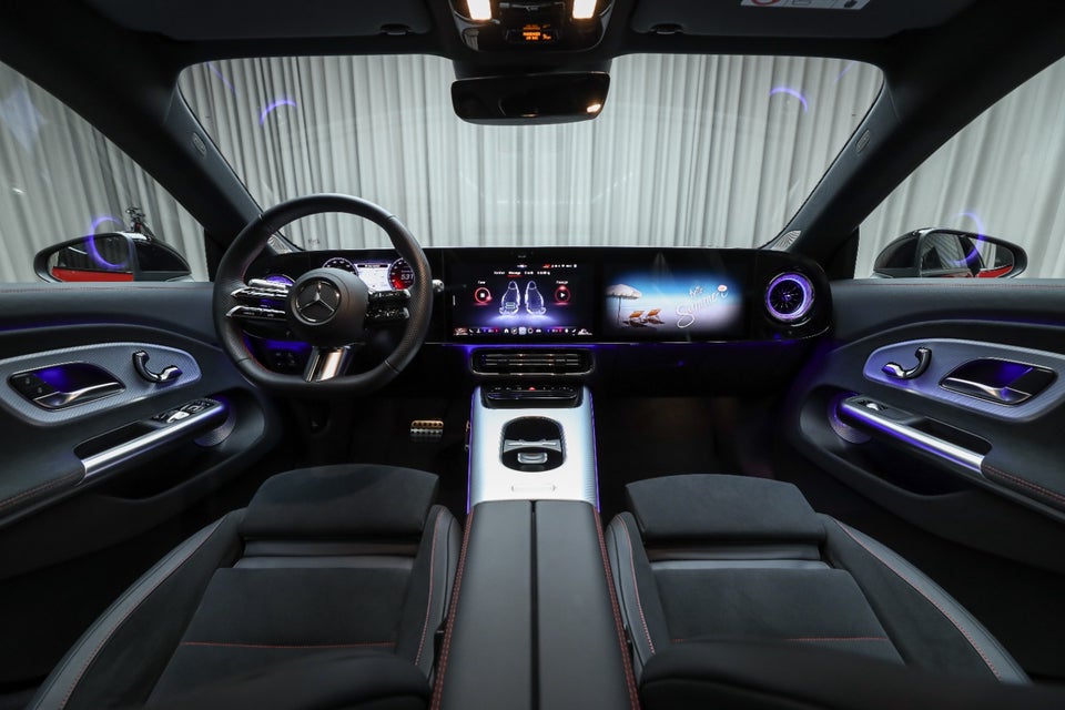 Mercedes CLA250+ EQ AMG Premium Plus 4d