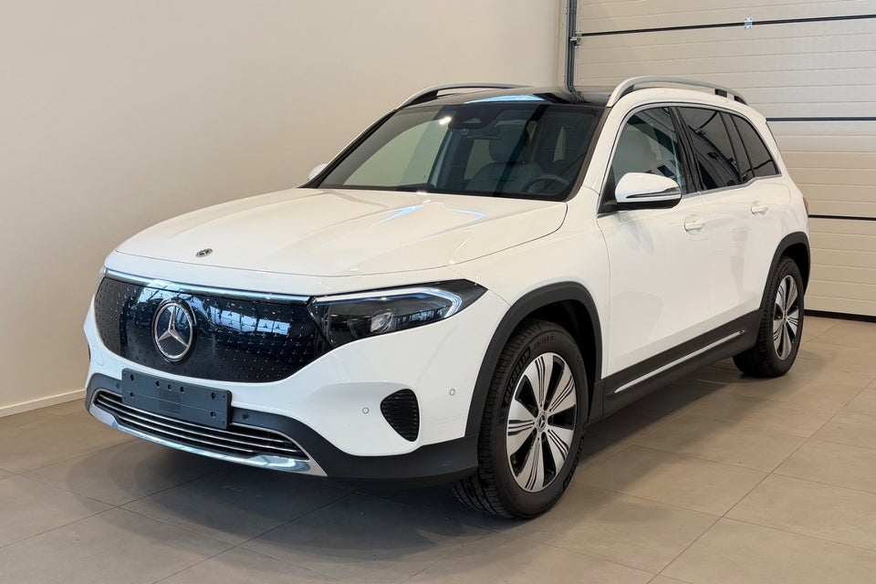 Mercedes EQB300 Progressive 4Matic 5d