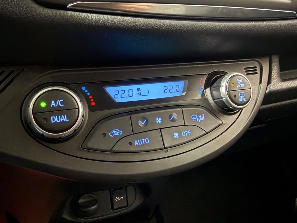 Toyota Yaris 1,5 Hybrid H2 Premium e-CVT 5d