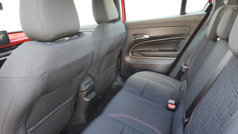 Fiat 600e 54 (RED) 5d