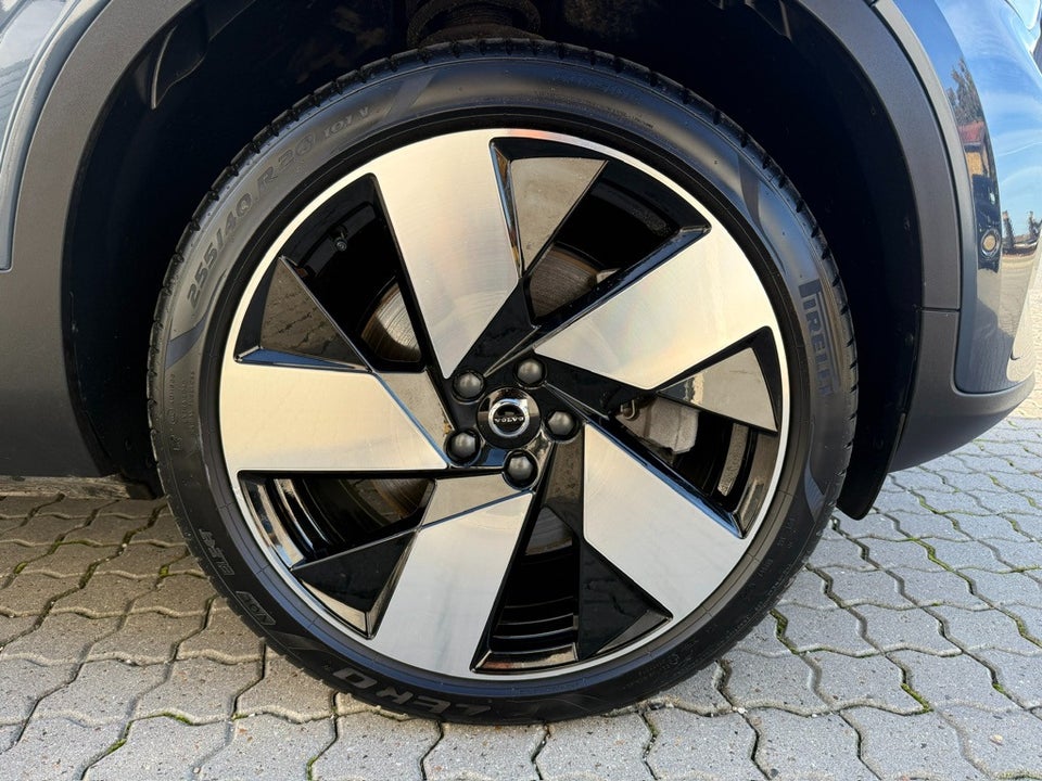 Volvo EX40 Extended Range Ultra 5d