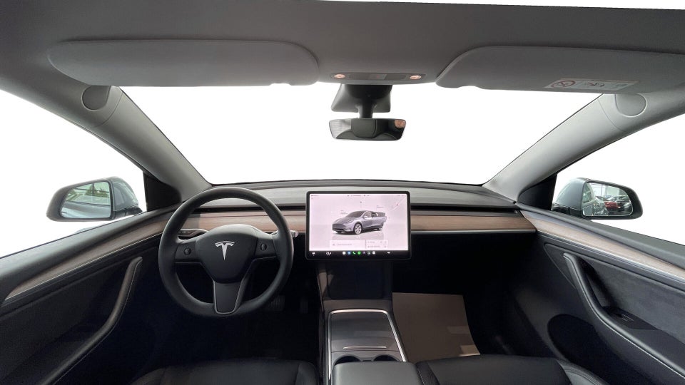 Tesla Model Y Long Range RWD 5d