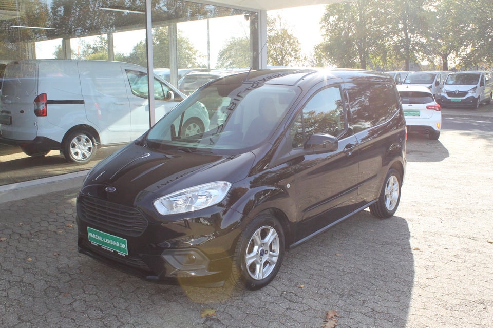 Ford Transit Courier 1,0 EcoBoost Limited