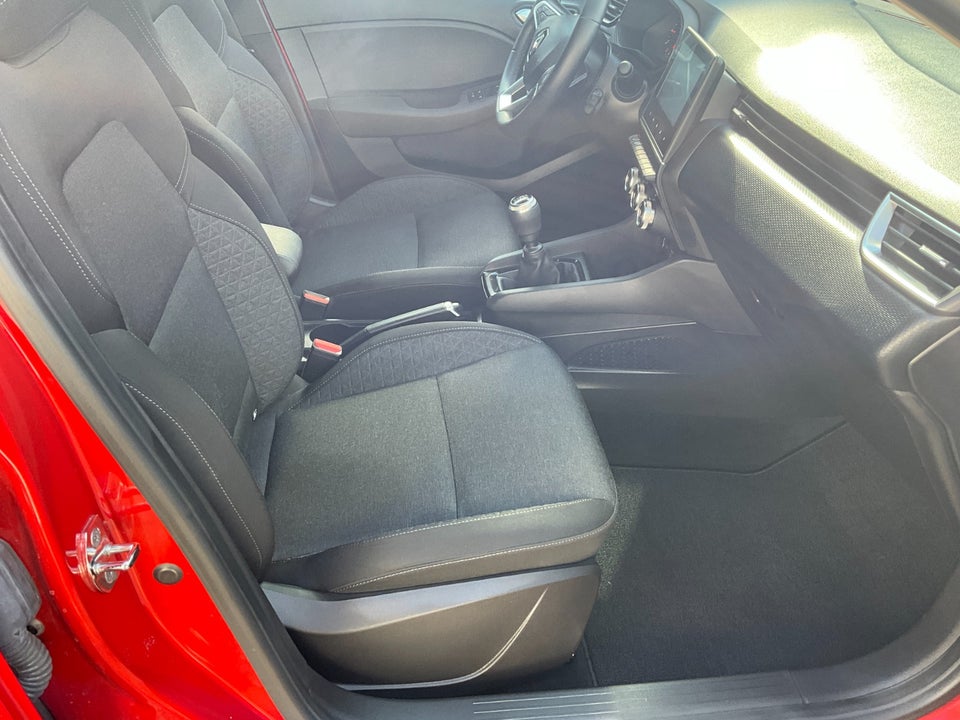 Renault Clio V 1,0 TCe 90 Intens 5d