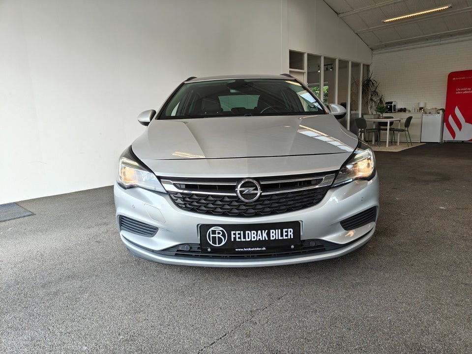 Opel Astra 1,6 CDTi 136 Enjoy Sports Tourer 5d