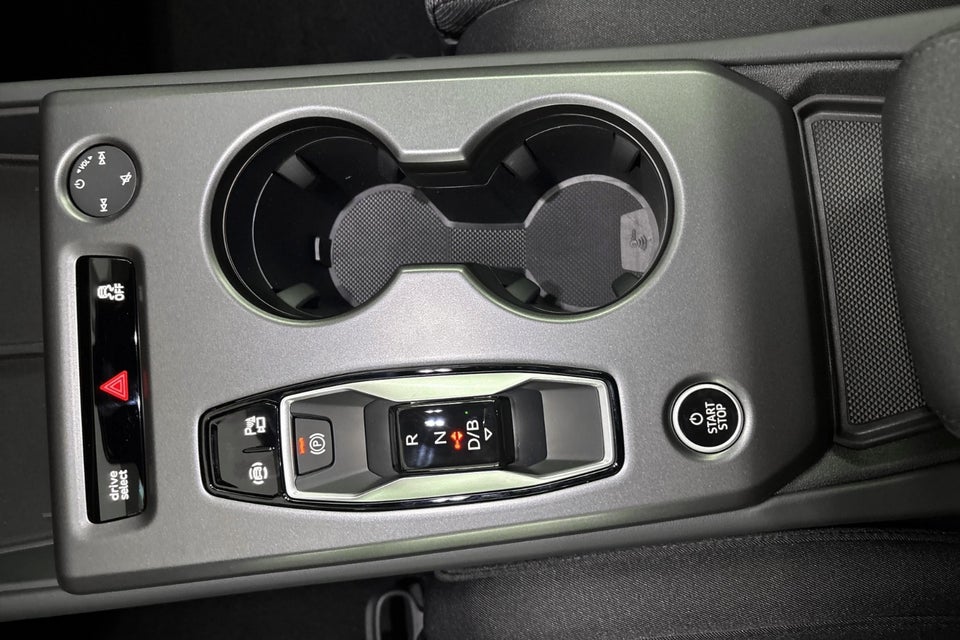 Audi Q4 e-tron performance 5d