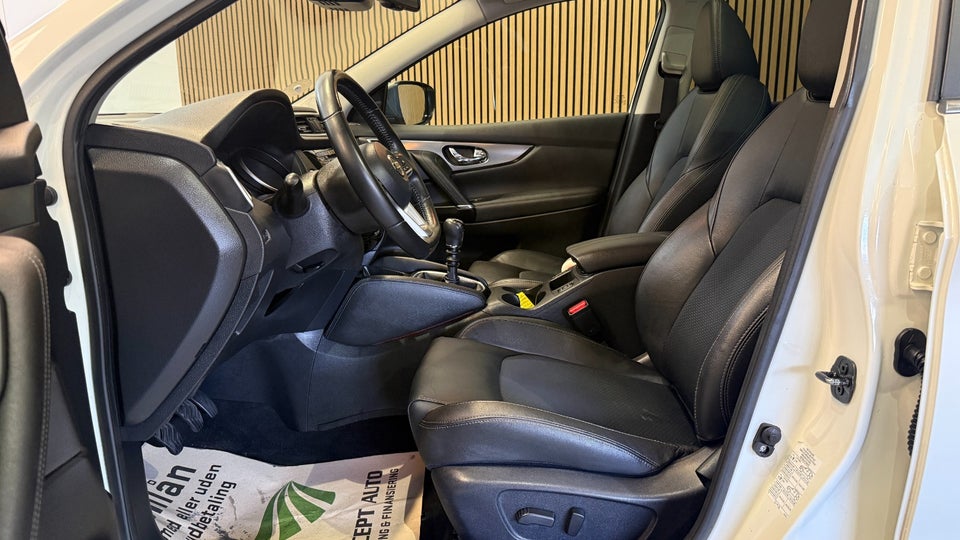 Nissan Qashqai 1,2 Dig-T 115 Tekna 5d