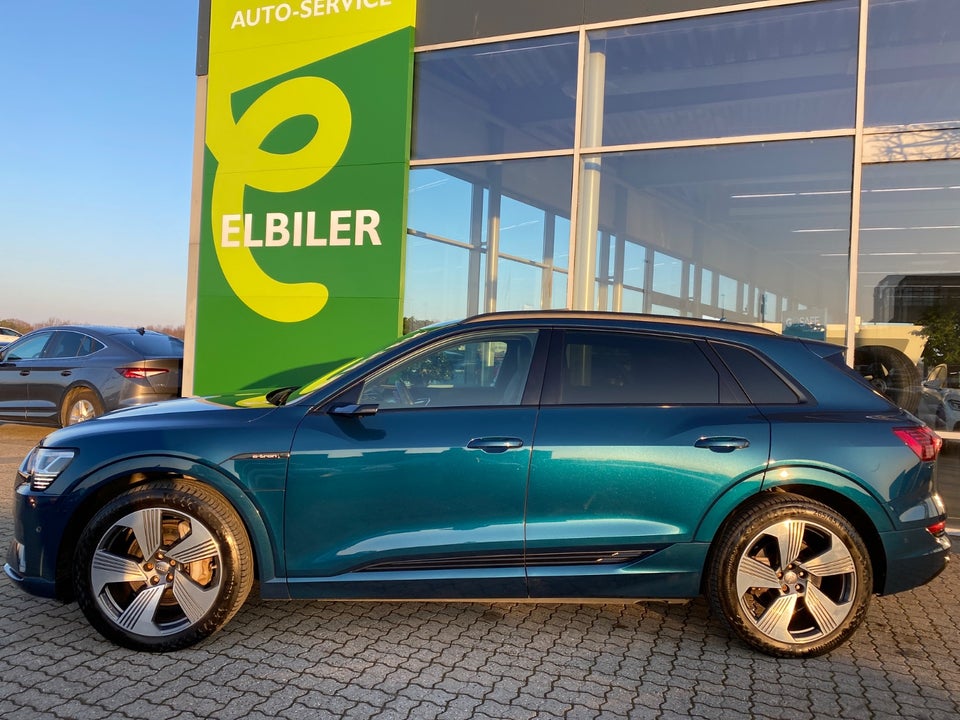 Audi e-tron 55 S-line quattro 5d