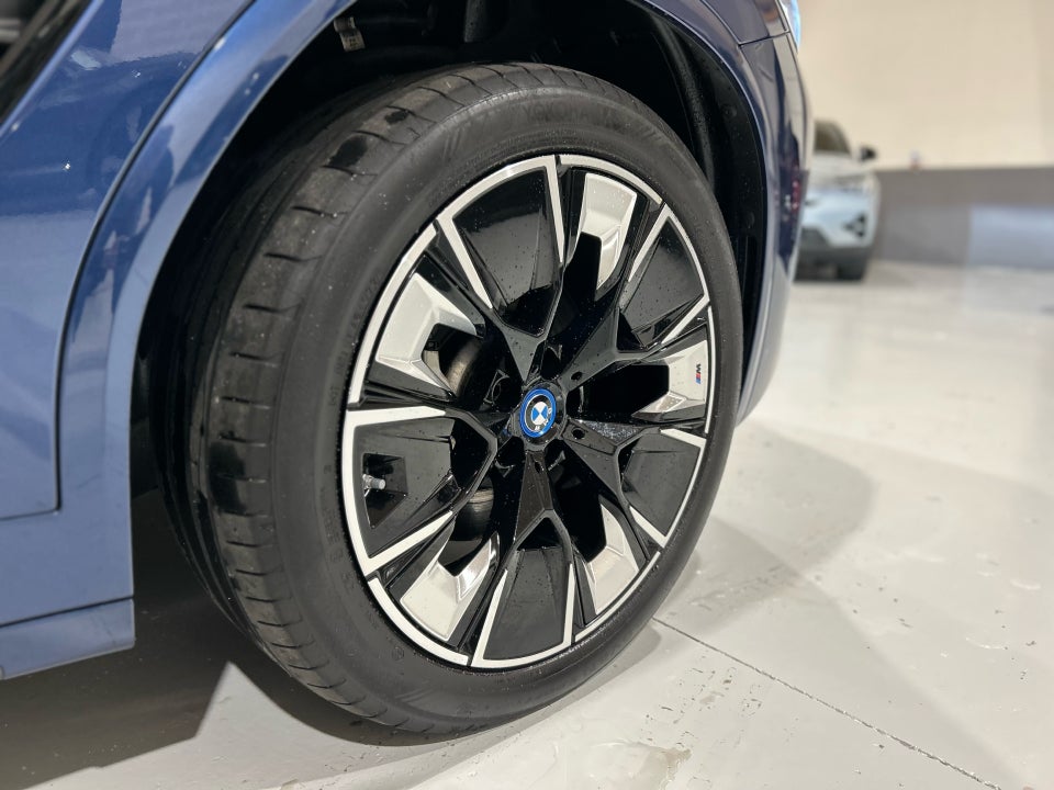 BMW iX3 Charged Plus M-Sport 5d