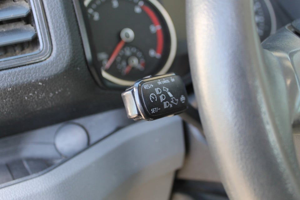 VW Crafter 35 2,0 TDi 177 Ladvogn L3