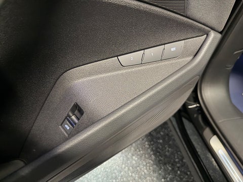 Audi Q8 e-tron 2024 — miniature 9