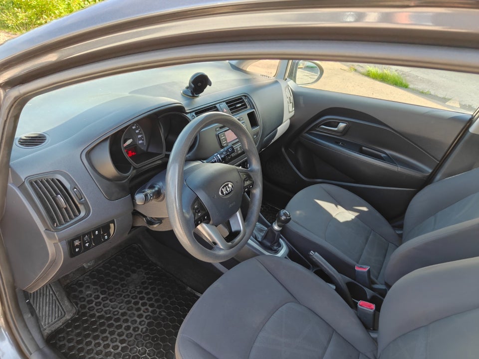 Kia Rio 1,2 CVVT Style 5d