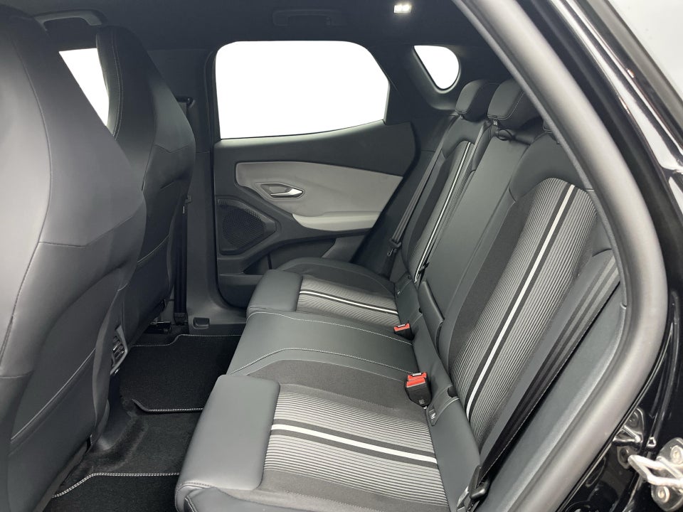 Ford Capri 82 Select Extended Range 5d