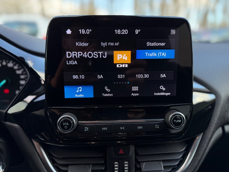 Ford Fiesta 1,0 EcoBoost mHEV Titanium 5d