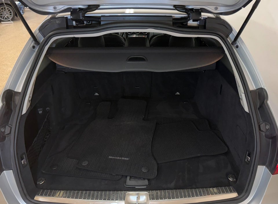 Mercedes C200 2,0 Avantgarde stc. aut. 5d