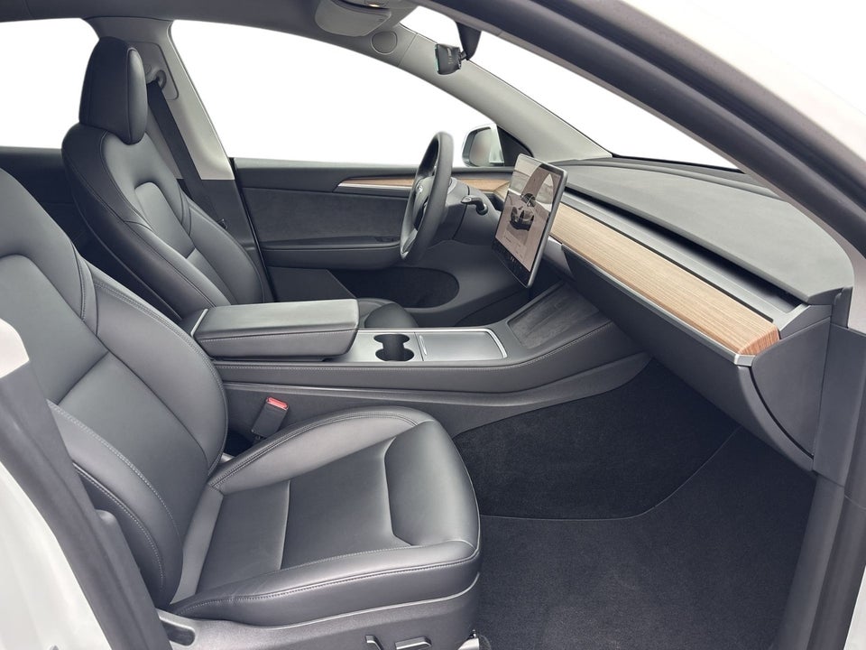 Tesla Model Y Performance AWD 5d