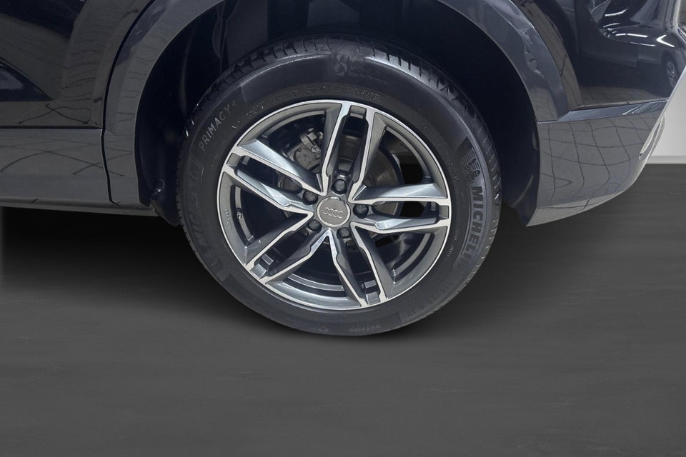 Audi Q2 35 TFSi Prestige S-tr. 5d