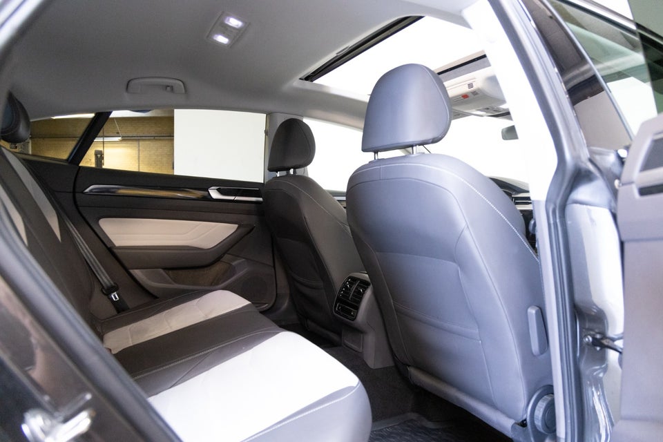 VW Arteon 1,4 eHybrid Elegance DSG 4d