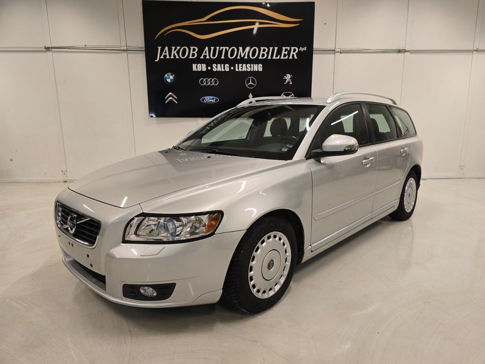 Volvo V50 1,6 D2 115 Kinetic 5d