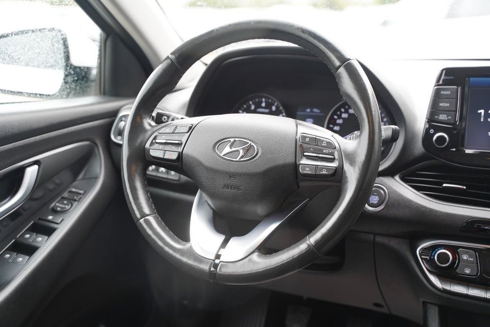 Hyundai i30 1,0 T-GDi Premium 5d