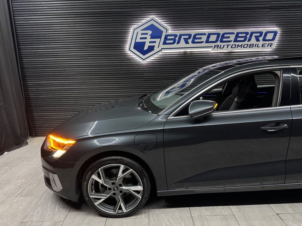Audi A3 40 TFSi e Prestige Sportback S-tr. 5d