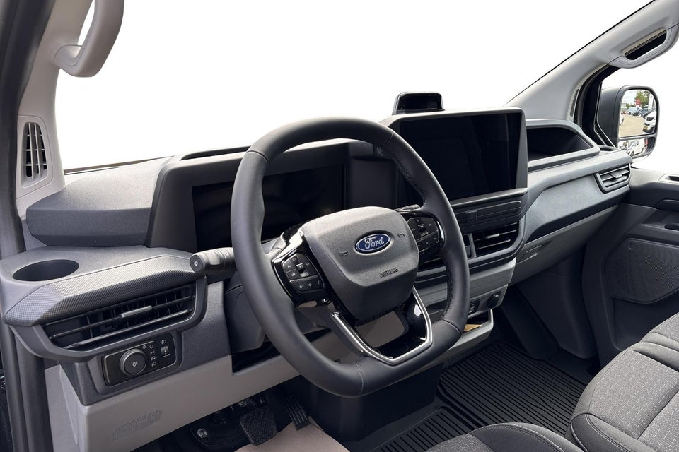 Ford Transit Custom 320 L2 2,0 EcoBlue Trend aut.