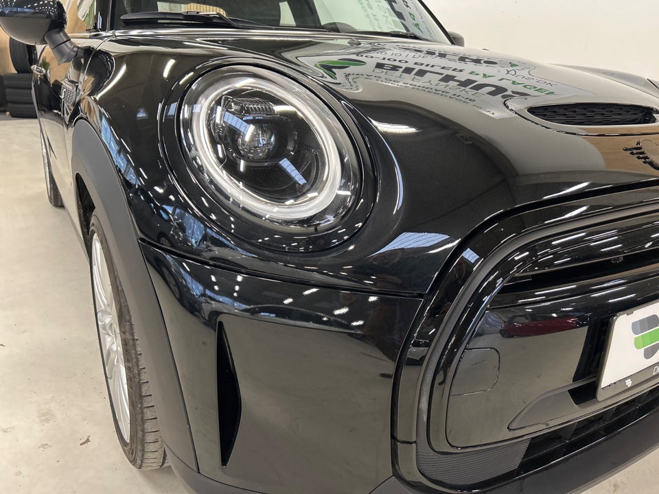 MINI Cooper SE Classic 3d