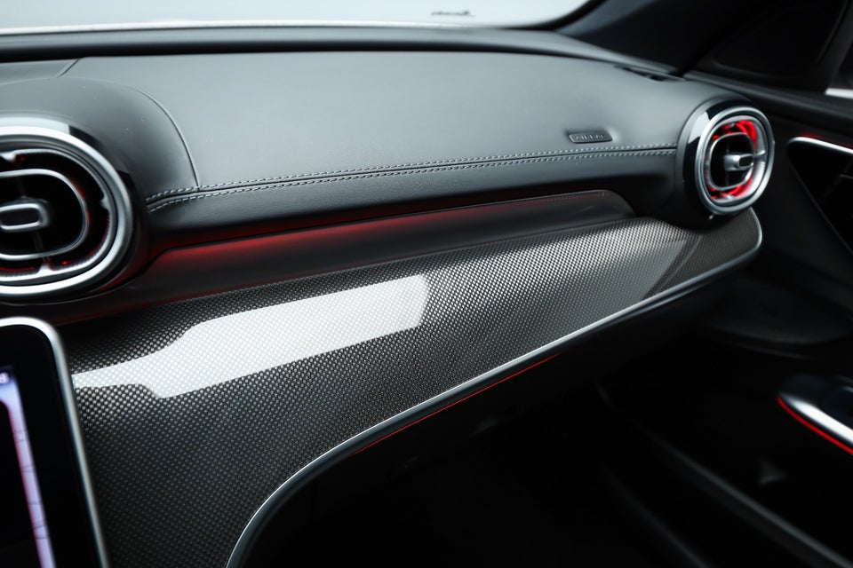 Mercedes C220 d 2,0 AMG Line stc. aut. 5d