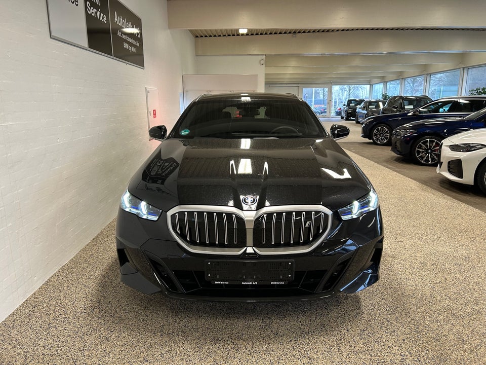 BMW i5 eDrive40 Touring Fully Charged M-Sport 5d