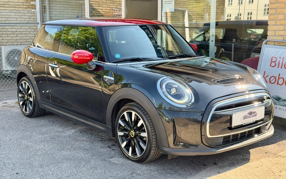 MINI Cooper SE Classic Trim 3d