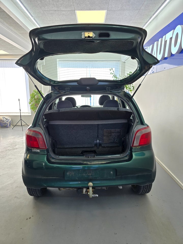 Toyota Yaris 1,3 Luna 5d