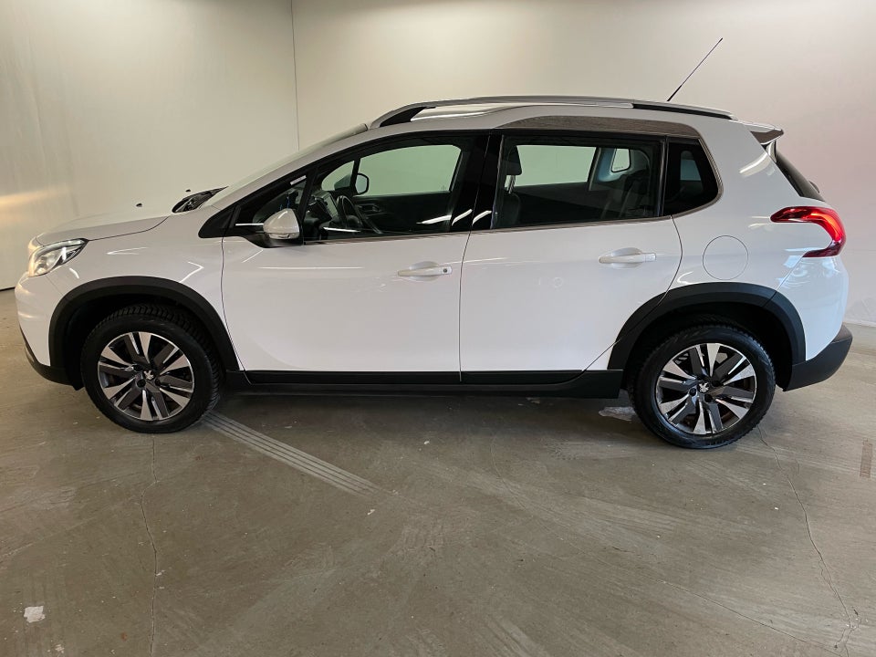 Peugeot 2008 1,2 e-THP 110 Allure EAT6 5d