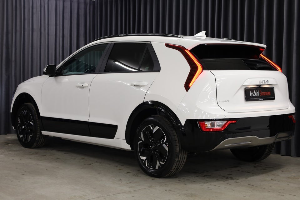 Kia Niro 64 EV Prestige 5d