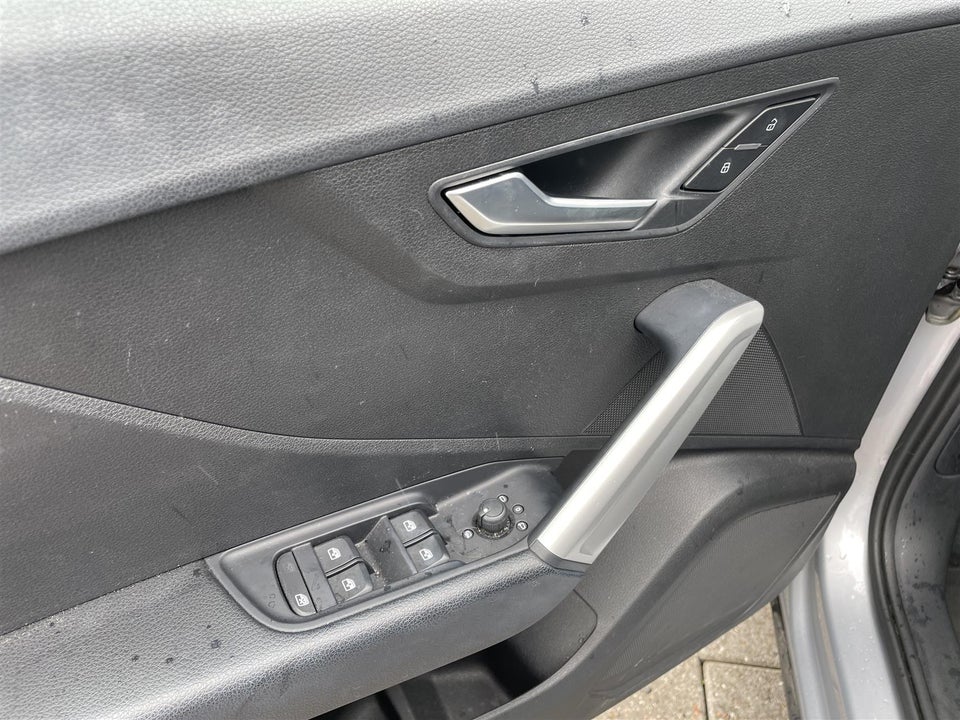 Audi Q2 1,0 TFSi 116 S-tr. 5d