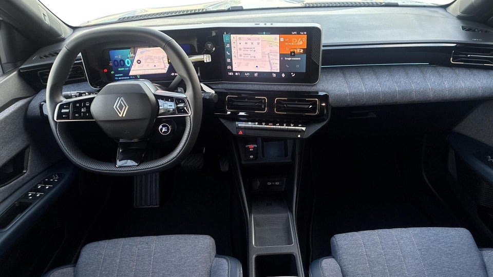 Renault 4 E-Tech 52 Techno 5d