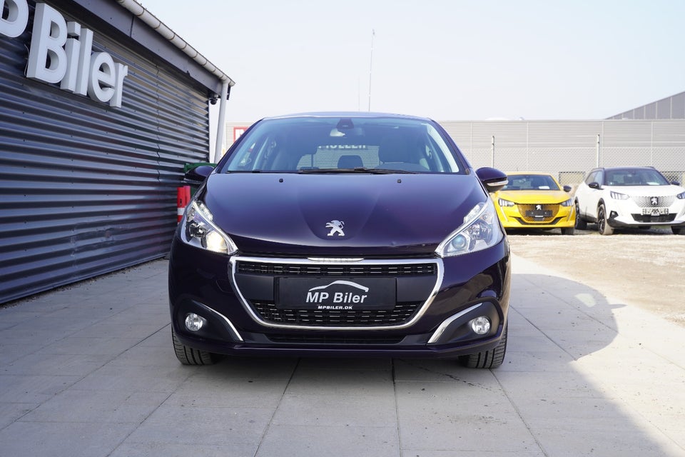 Peugeot 208 1,5 BlueHDi 100 Infinity Sky 5d