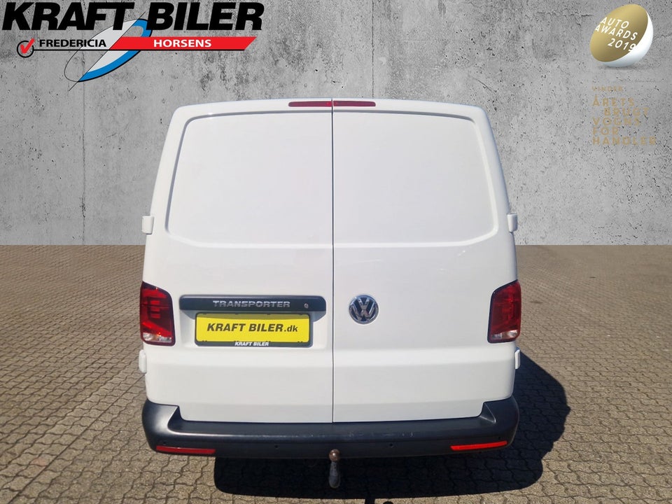 VW Transporter 2,0 TDi 150 Kassevogn kort