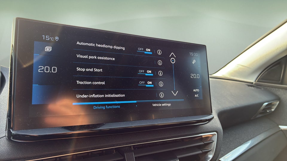 Peugeot 3008 1,5 BlueHDi 130 Allure Pack EAT8 5d