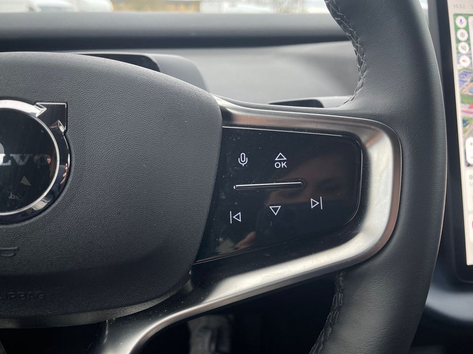 Volvo EX30 Extended Range Plus 5d