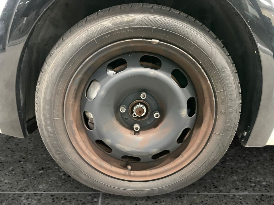 Peugeot e-208 50 Active 5d