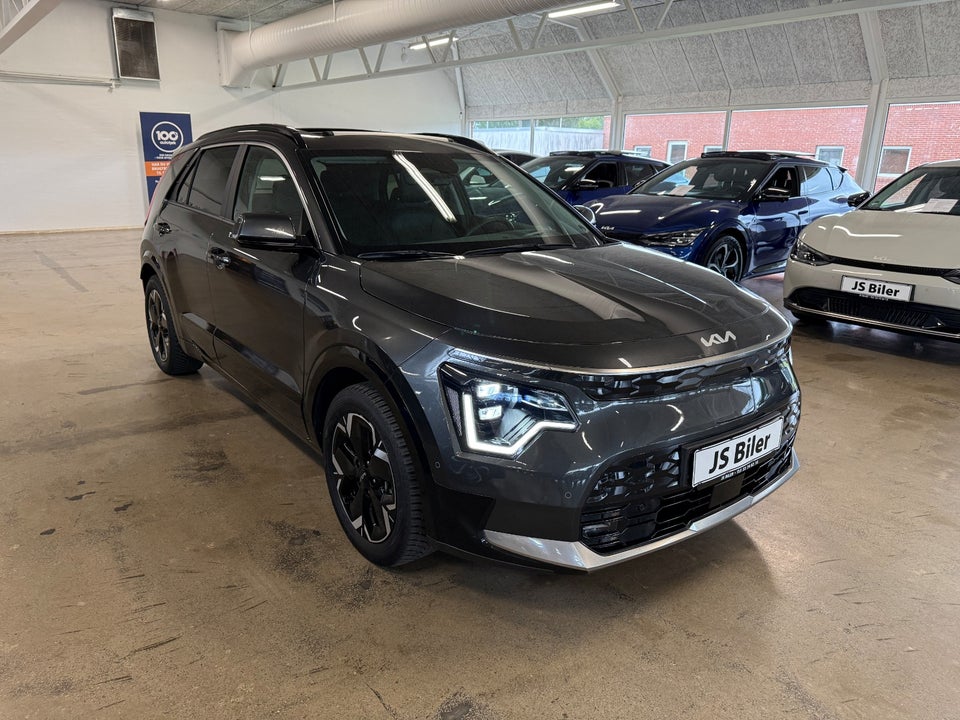Kia Niro 64 EV Upgrade 5d