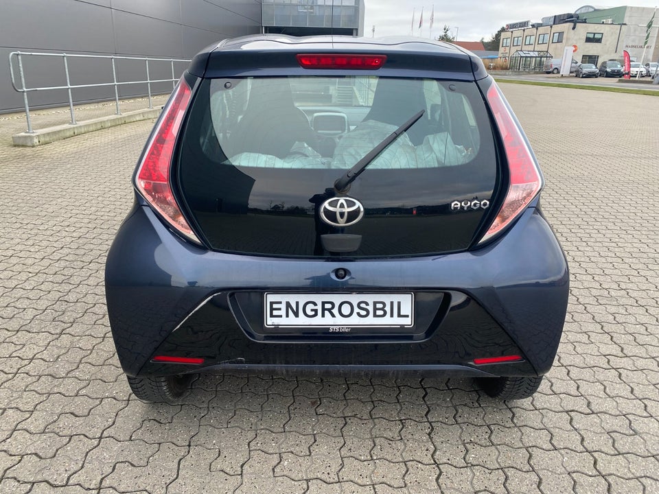 Toyota Aygo 1,0 VVT-i x-black II 5d