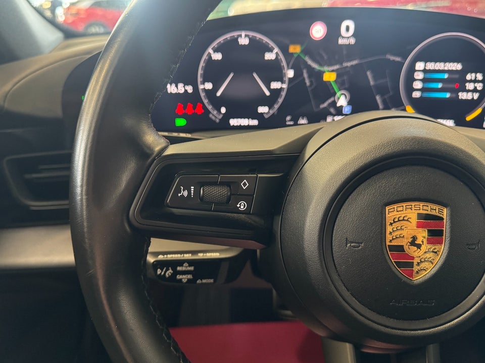 Porsche Taycan Performance+ 4d