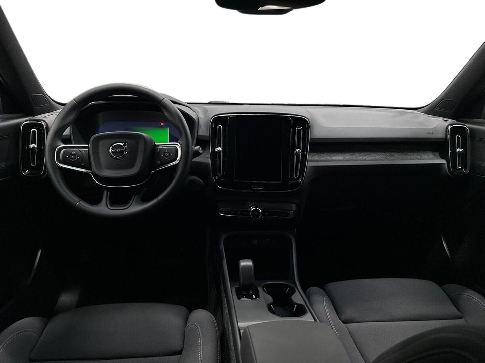 Volvo EX40 Extended Range Plus 5d